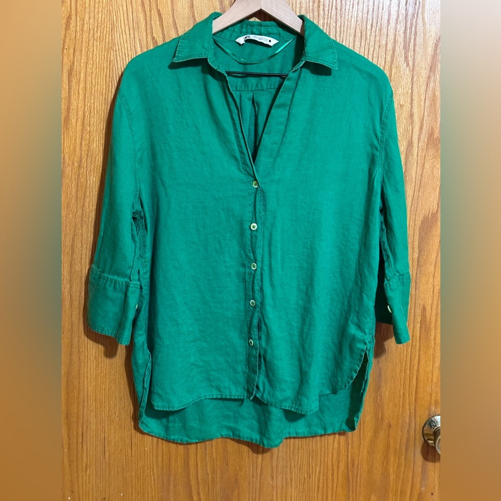 Zara women’s sz XS green short linen‎ blend